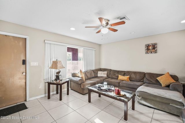 945 Burn Drive NE, Palm Bay, FL 32905