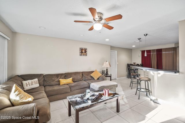945 Burn Drive NE, Palm Bay, FL 32905