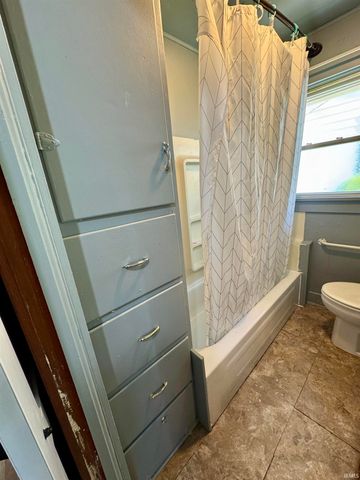 2318 cortland Avenue, Fort Wayne, IN 46808