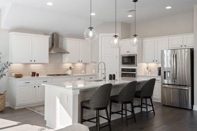 104 Civita RD, Liberty Hill, TX 78642