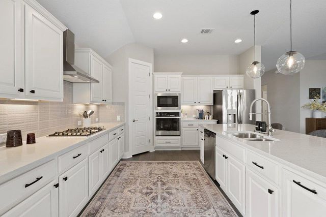 104 Civita RD, Liberty Hill, TX 78642