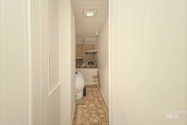 2125 Moon Shadow Dr, Caldwell, ID 83607