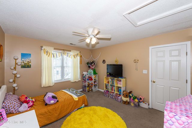 161 Kelly Circle, Hubert, NC 28539