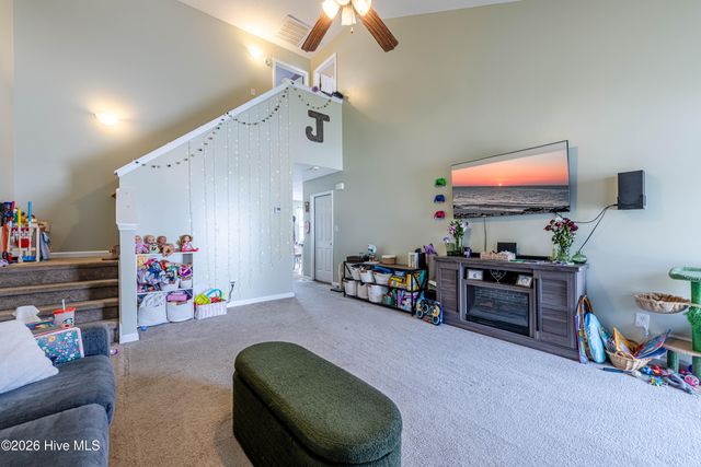 161 Kelly Circle, Hubert, NC 28539