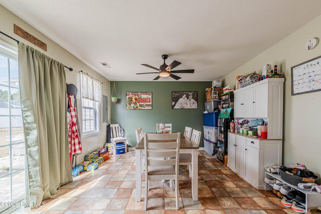 161 Kelly Circle, Hubert, NC 28539