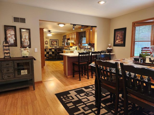 622 S 4th STREET, Silver Lake, WI 53170
