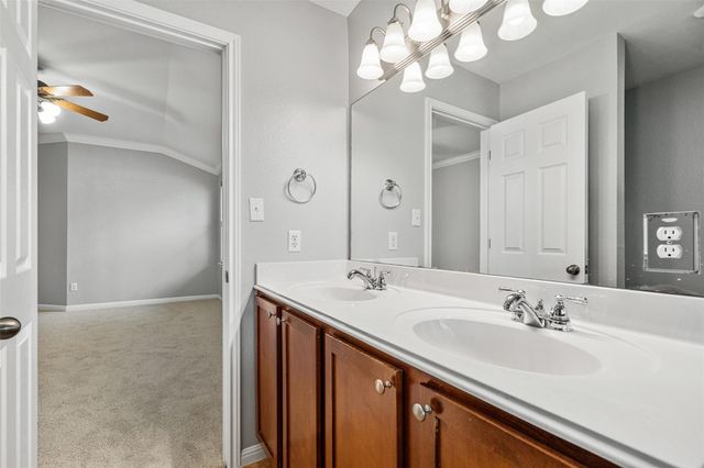 2505 Rusk CT, Round Rock, TX 78665