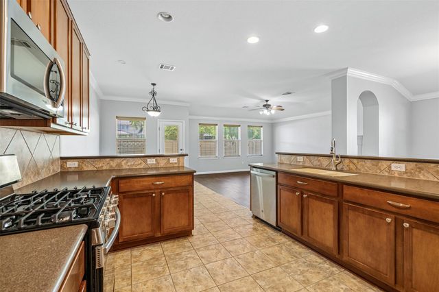 2505 Rusk CT, Round Rock, TX 78665