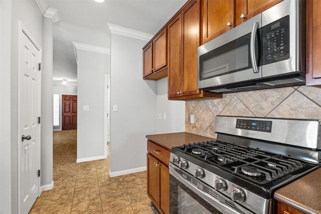 2505 Rusk CT, Round Rock, TX 78665