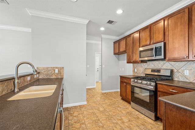 2505 Rusk CT, Round Rock, TX 78665