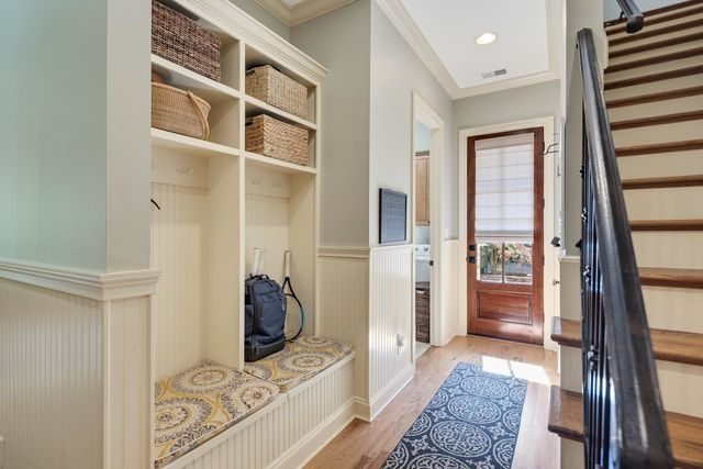 1178 IRWINS GATE DR, Collierville, TN 38017