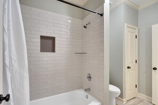 1178 IRWINS GATE DR, Collierville, TN 38017
