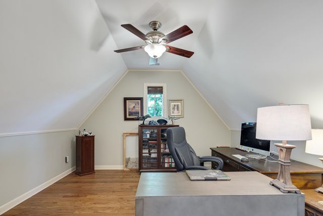 1178 IRWINS GATE DR, Collierville, TN 38017