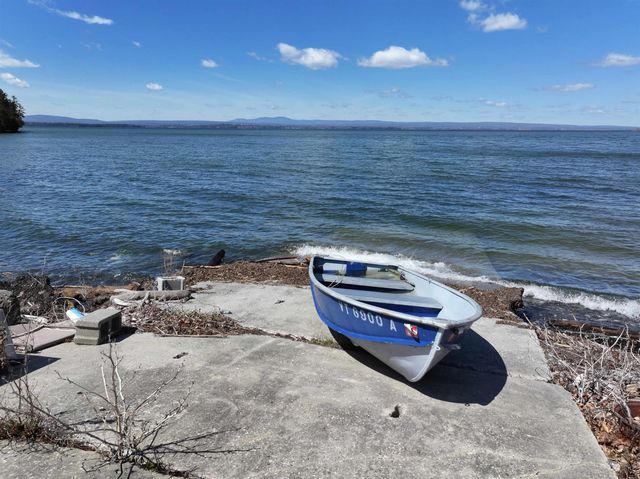 329 West Shore Road, South Hero, VT 05486