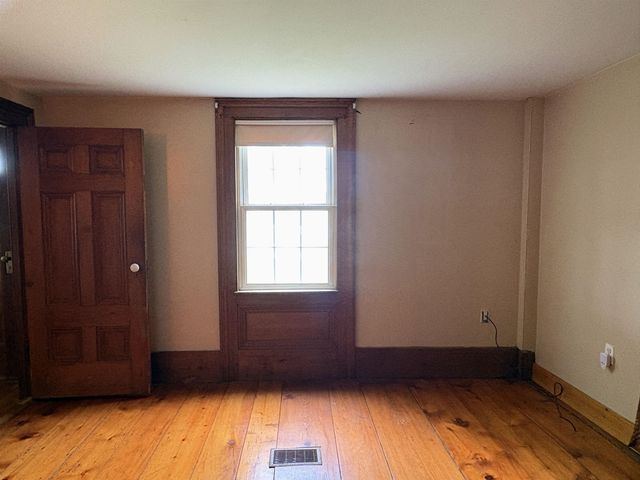 329 West Shore Road, South Hero, VT 05486