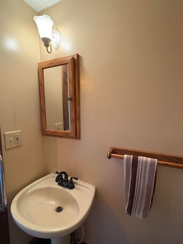 329 West Shore Road, South Hero, VT 05486