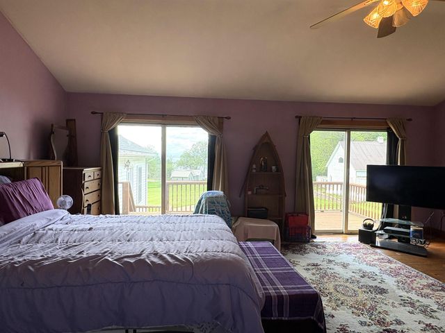 329 West Shore Road, South Hero, VT 05486