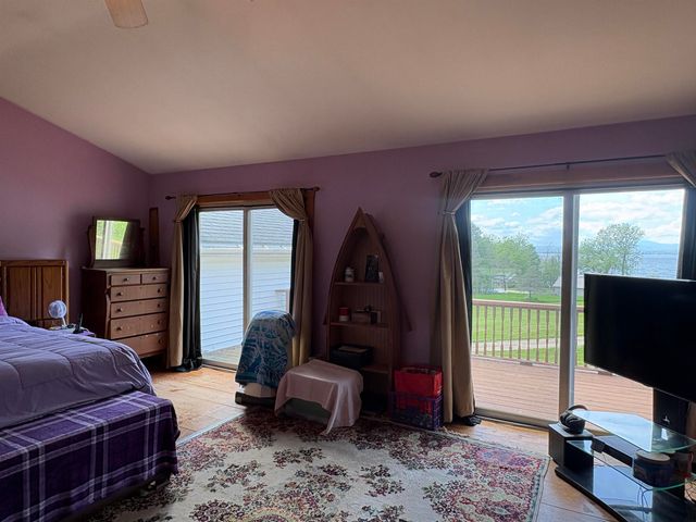 329 West Shore Road, South Hero, VT 05486