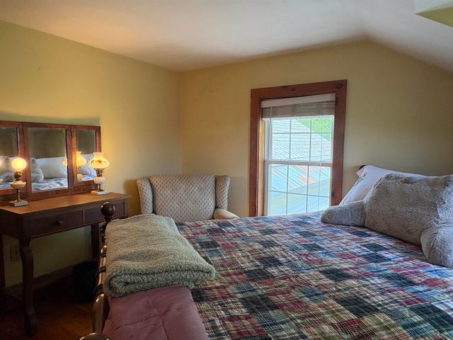 329 West Shore Road, South Hero, VT 05486