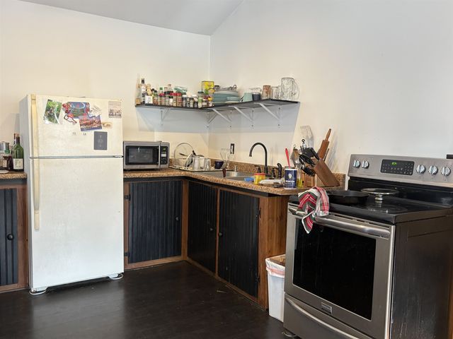 329 West Shore Road, South Hero, VT 05486