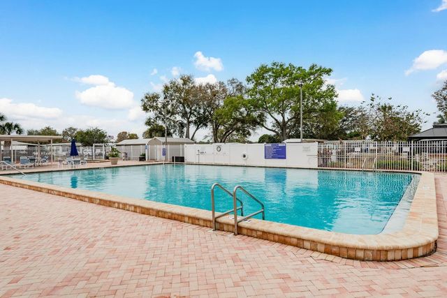 108 DOLPHIN DRIVE E, Oldsmar, FL 34677