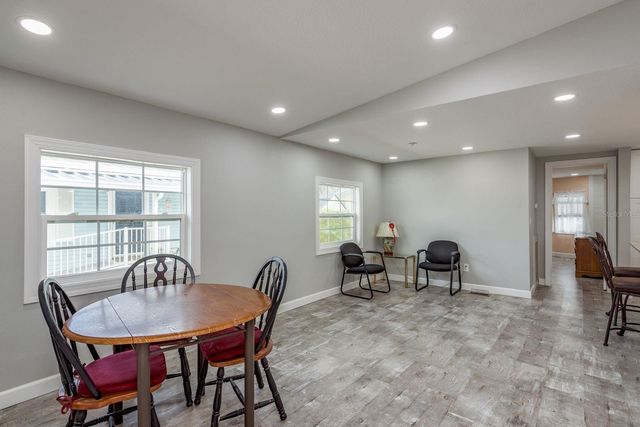 108 DOLPHIN DRIVE E, Oldsmar, FL 34677