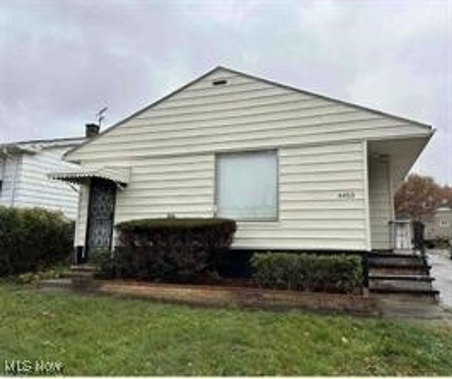 4453 E 154th Street, Cleveland, OH 44128