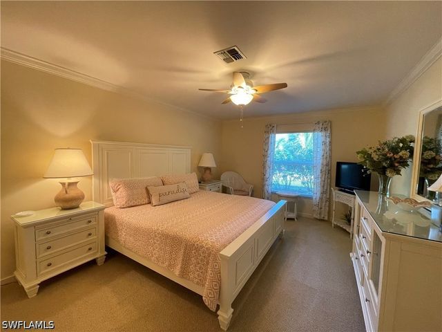 254 6TH AVE S 8, Naples, FL 34102