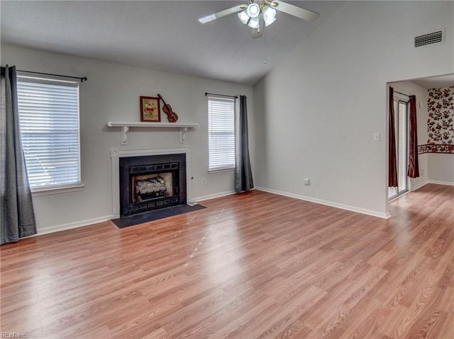 1720 Orchard WAY, Chesapeake, VA 23320