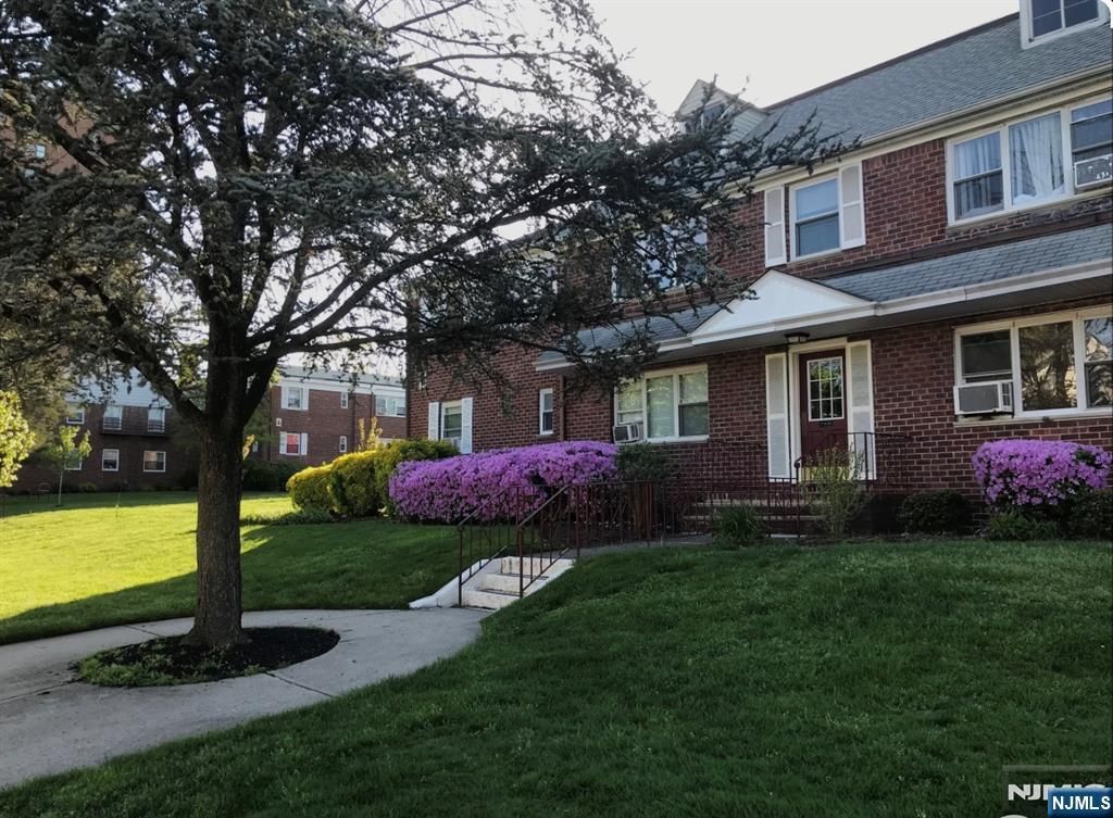 245 Passaic B-10, Passaic, NJ 07055