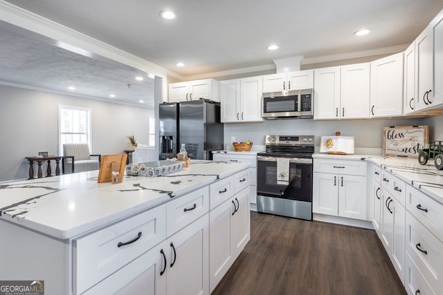 121 Haley Mountain Road, Talking Rock, GA 30175