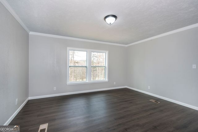 121 Haley Mountain Road, Talking Rock, GA 30175