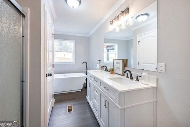 121 Haley Mountain Road, Talking Rock, GA 30175