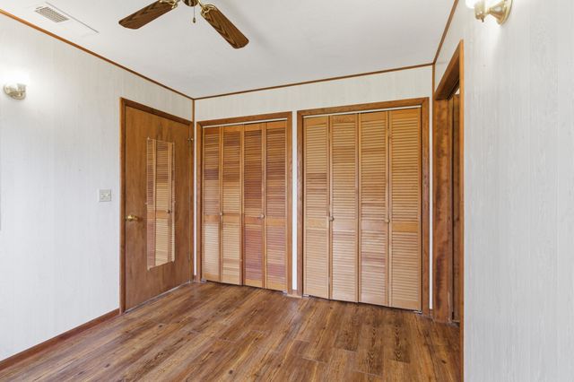 406 W Wishart Street, Monett, MO 65708