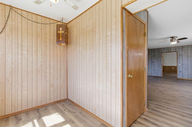 406 W Wishart Street, Monett, MO 65708