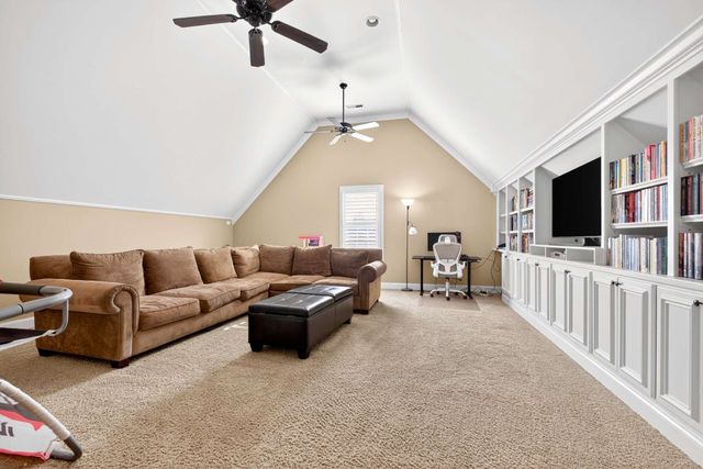 1007 Nealcrest Cir, Spring Hill, TN 37174