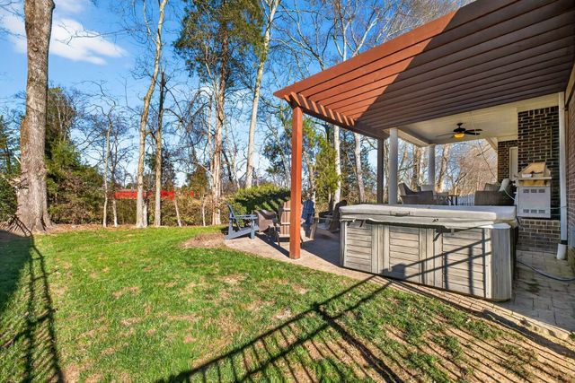 1007 Nealcrest Cir, Spring Hill, TN 37174