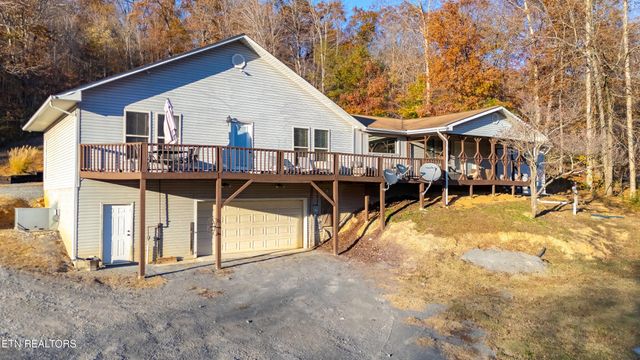 257 N Dark Hollow Rd, Andersonville, TN 37705