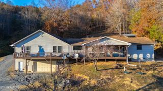 257 N Dark Hollow Rd, Andersonville, TN 37705