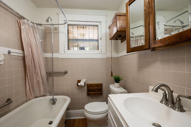 824 Silver Avenue SE, Albuquerque, NM 87102