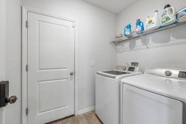 3703 GLOBE THISTLE DRIVE, Tampa, FL 33619