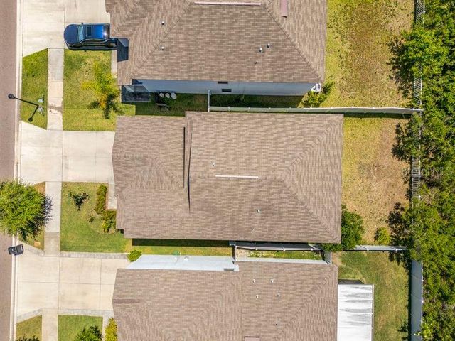 3703 GLOBE THISTLE DRIVE, Tampa, FL 33619