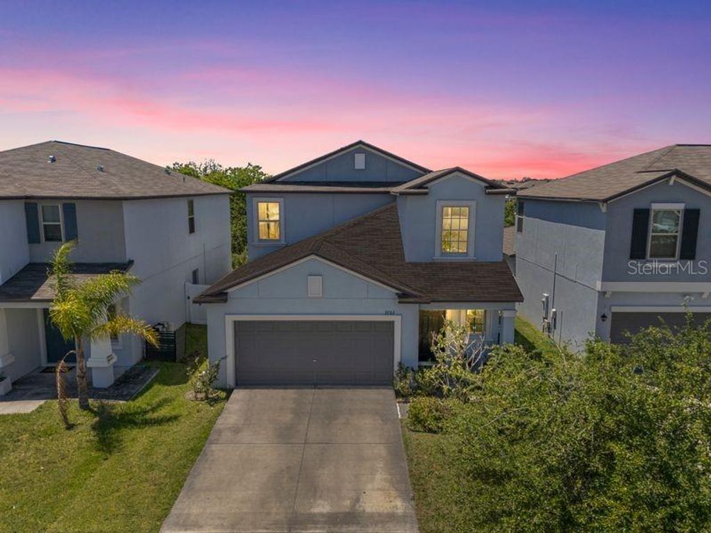 3703 GLOBE THISTLE DRIVE, Tampa, FL 33619