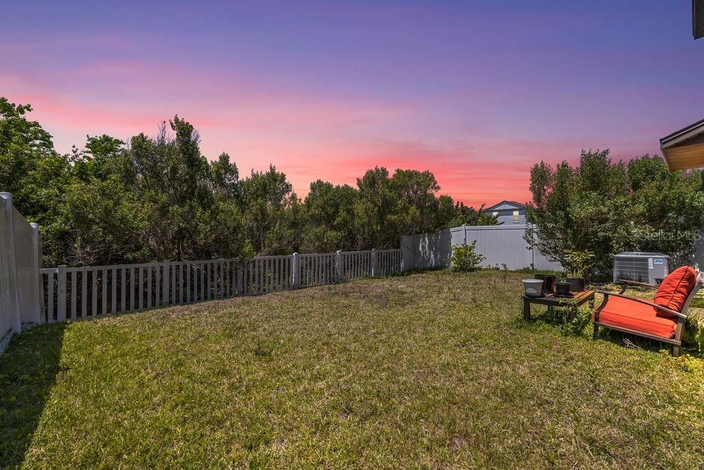 Image 33 of property listing at 3703 GLOBE THISTLE DRIVE, Tampa, FL 33619