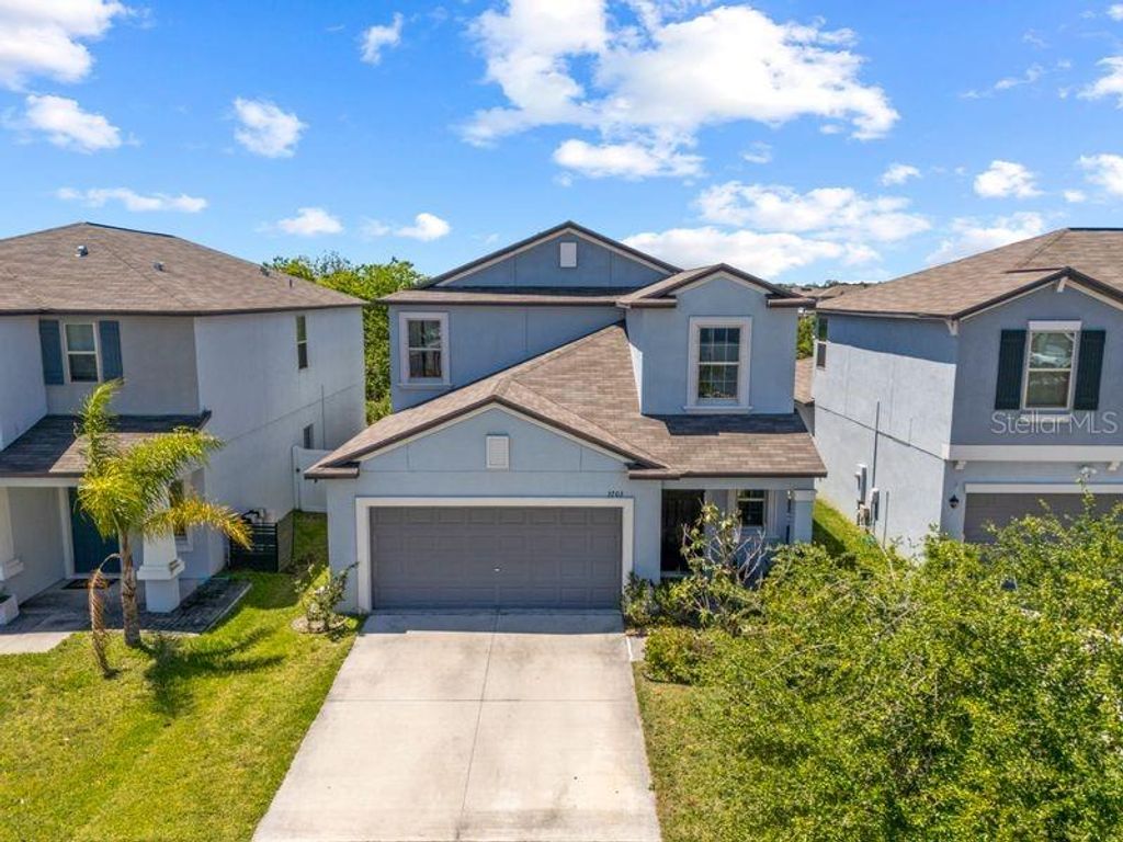 Image 41 of property listing at 3703 GLOBE THISTLE DRIVE, Tampa, FL 33619