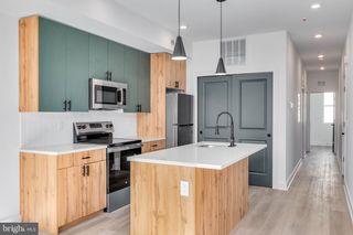 1221 W LEHIGH AVE #2, Philadelphia, PA 19133