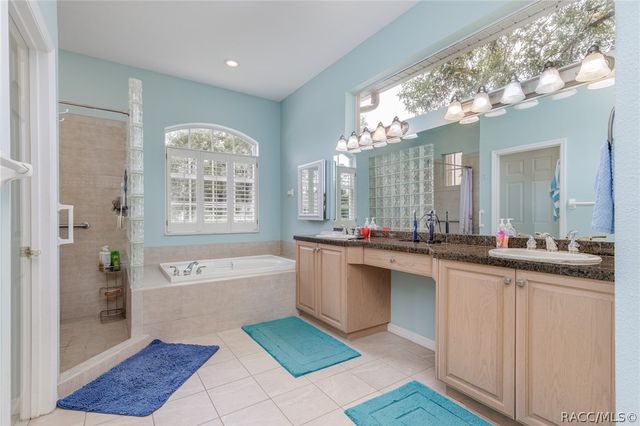 11 Gingerwood Drive, Homosassa, FL 34446