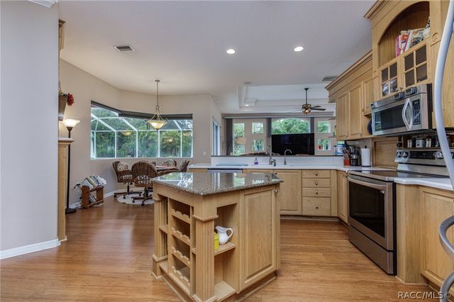 11 Gingerwood Drive, Homosassa, FL 34446