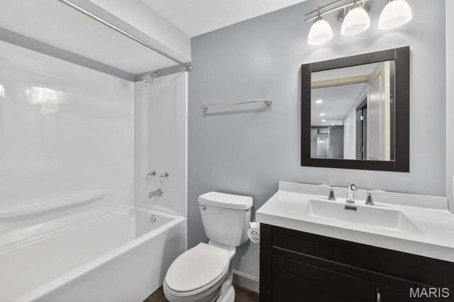 1220 Talbridge Way, St Charles, MO 63303