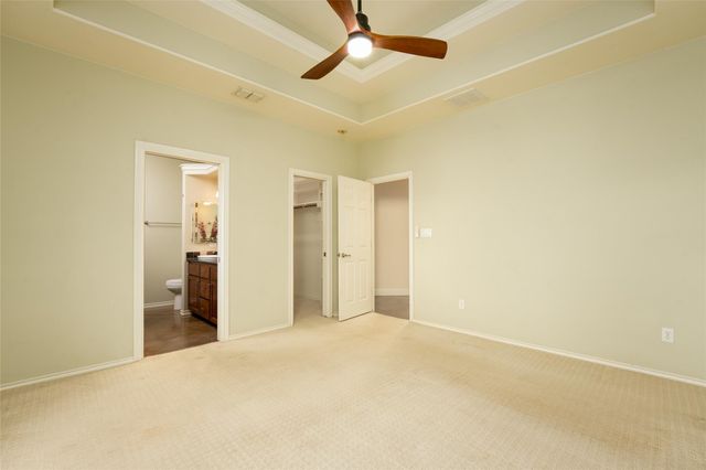 190 Shady Bluff DR, Wimberley, TX 78676